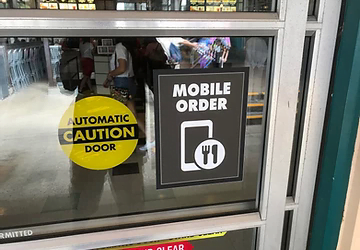 Mobile Ordering for Meals at Walt Disney World