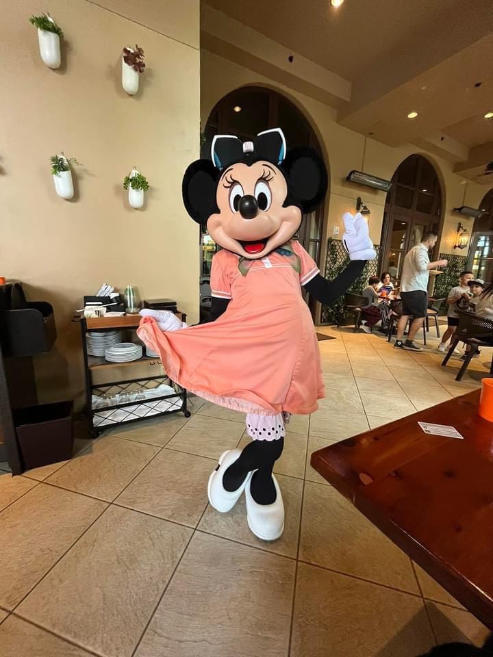 Minnie Mouse at Character Breakfast at Ravello Walt Disney World